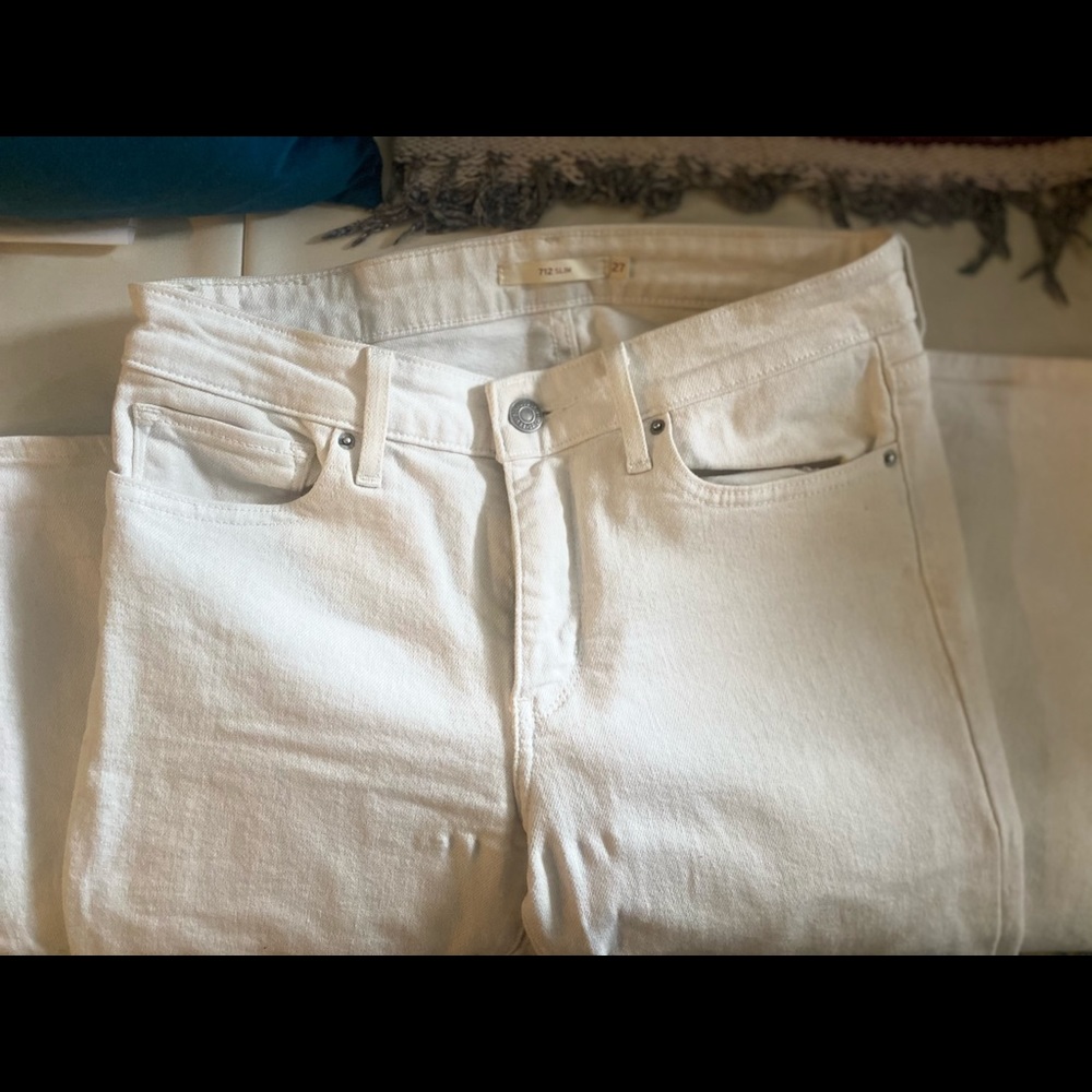 White Levi Mid Rise - Picture 3 of 3